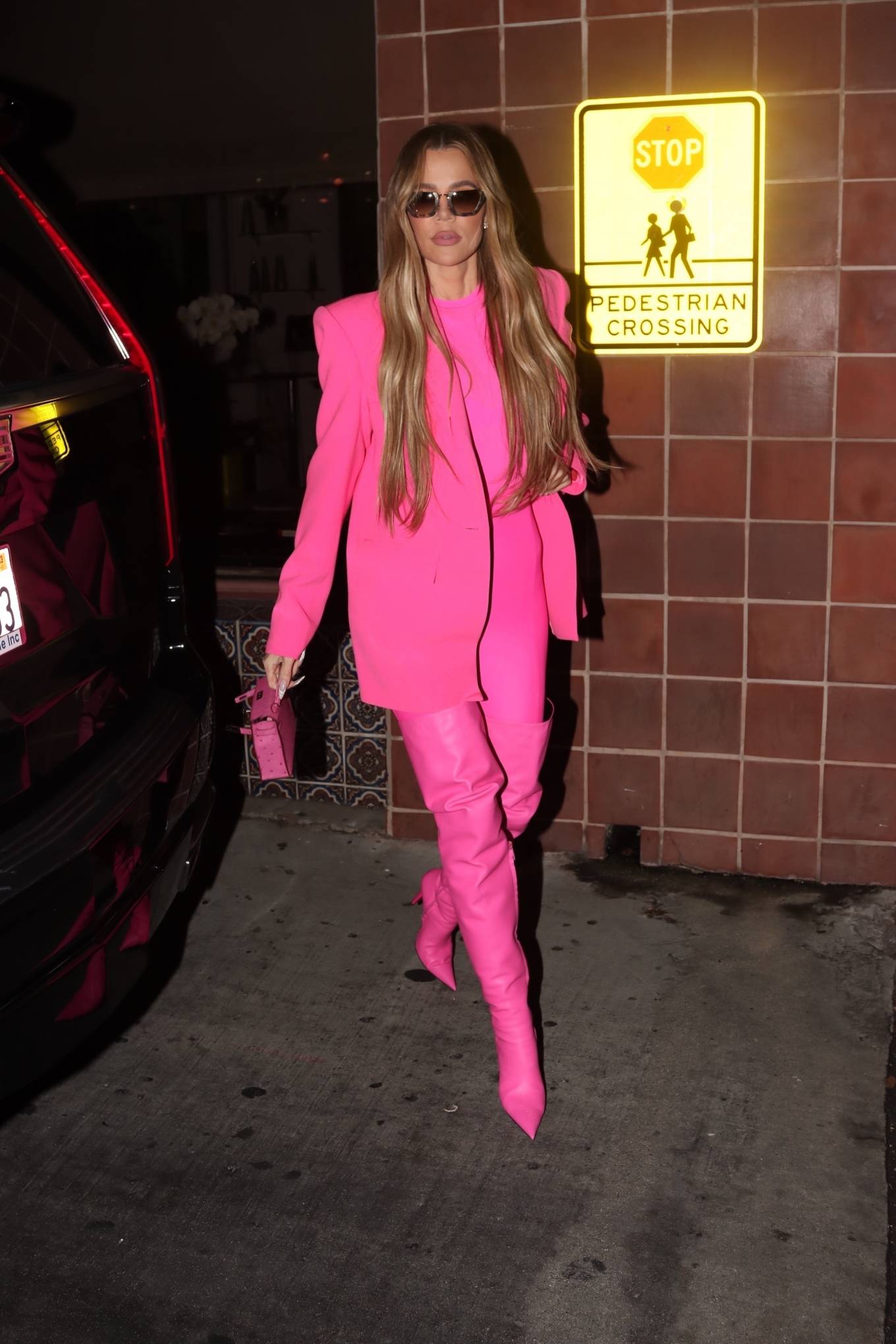 Khloe Kardashian 2022 : Khloe Kardashian – Kylies cosmetic event at Ulta Beauty in Westwood-01