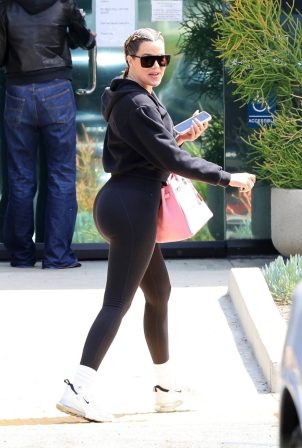Khloe Kardashian - Seen after a business meeting in Calabasas