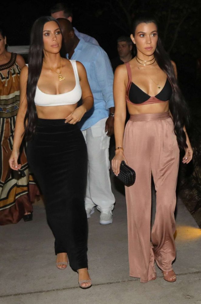 Kim and Kourtney Kardashian Night Out in Costa Rica