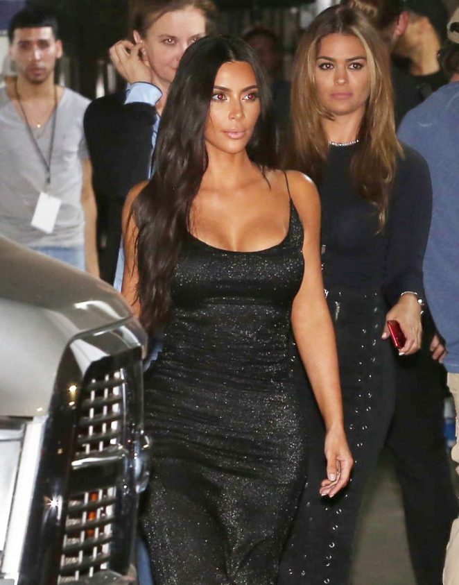 Kim Kardashian - Filming 'Watch What Happens Live' in Los Angeles