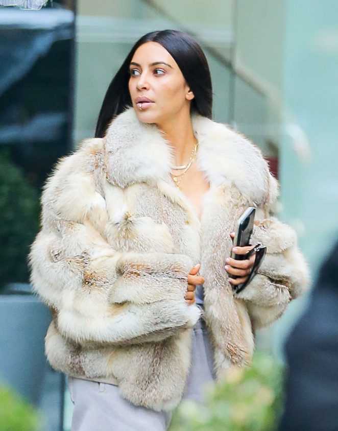Kim Kardashian in Fur Coat Out for lunch in NYC – GotCeleb