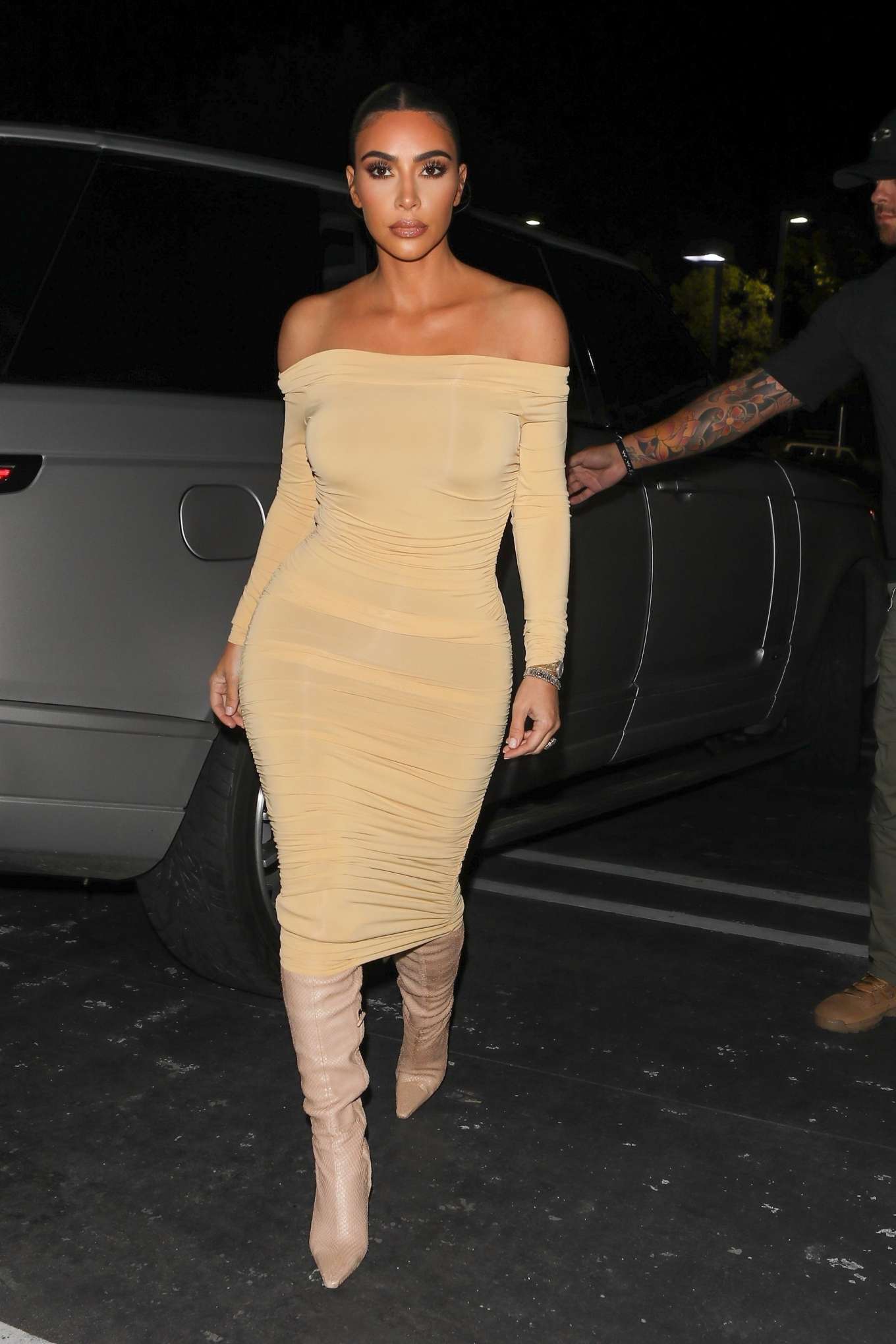 Kim Kardashian in Tight Dress-08 | GotCeleb