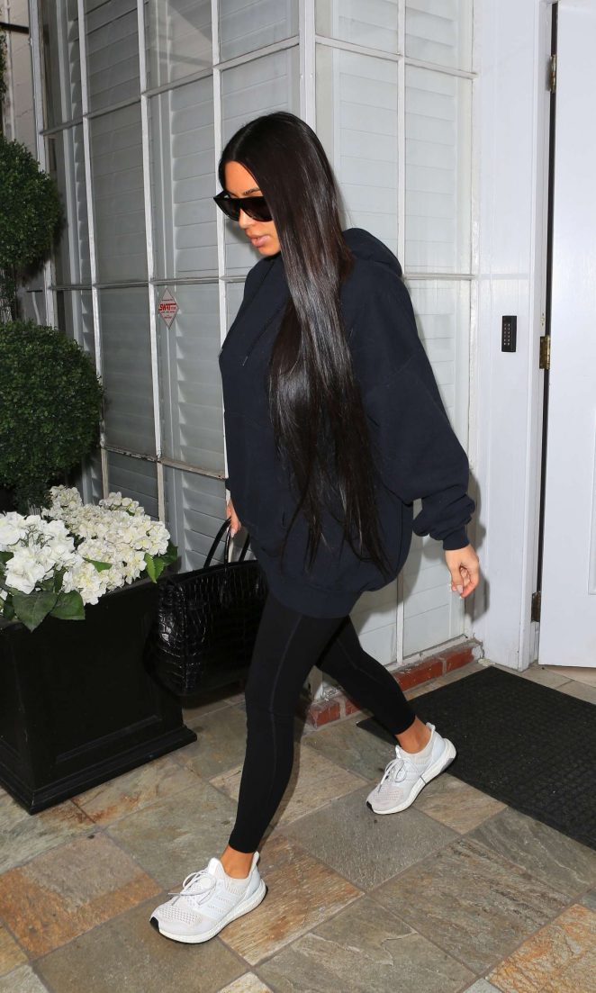 Kim Kardashian - Leaves Epione in Beverly Hills