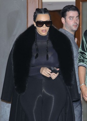 Kim Kardashian - Leaving home with her friend J. Cheban in LA