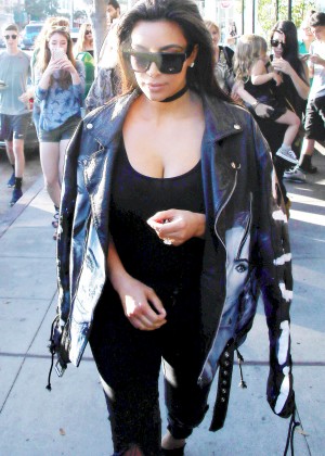 Kim Kardashian - Out for lunch in Beverly Hills