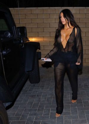 Kim Kardashian - Out In Beverly Hills
