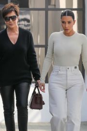 Kim Kardashian - Out in Calabasas
