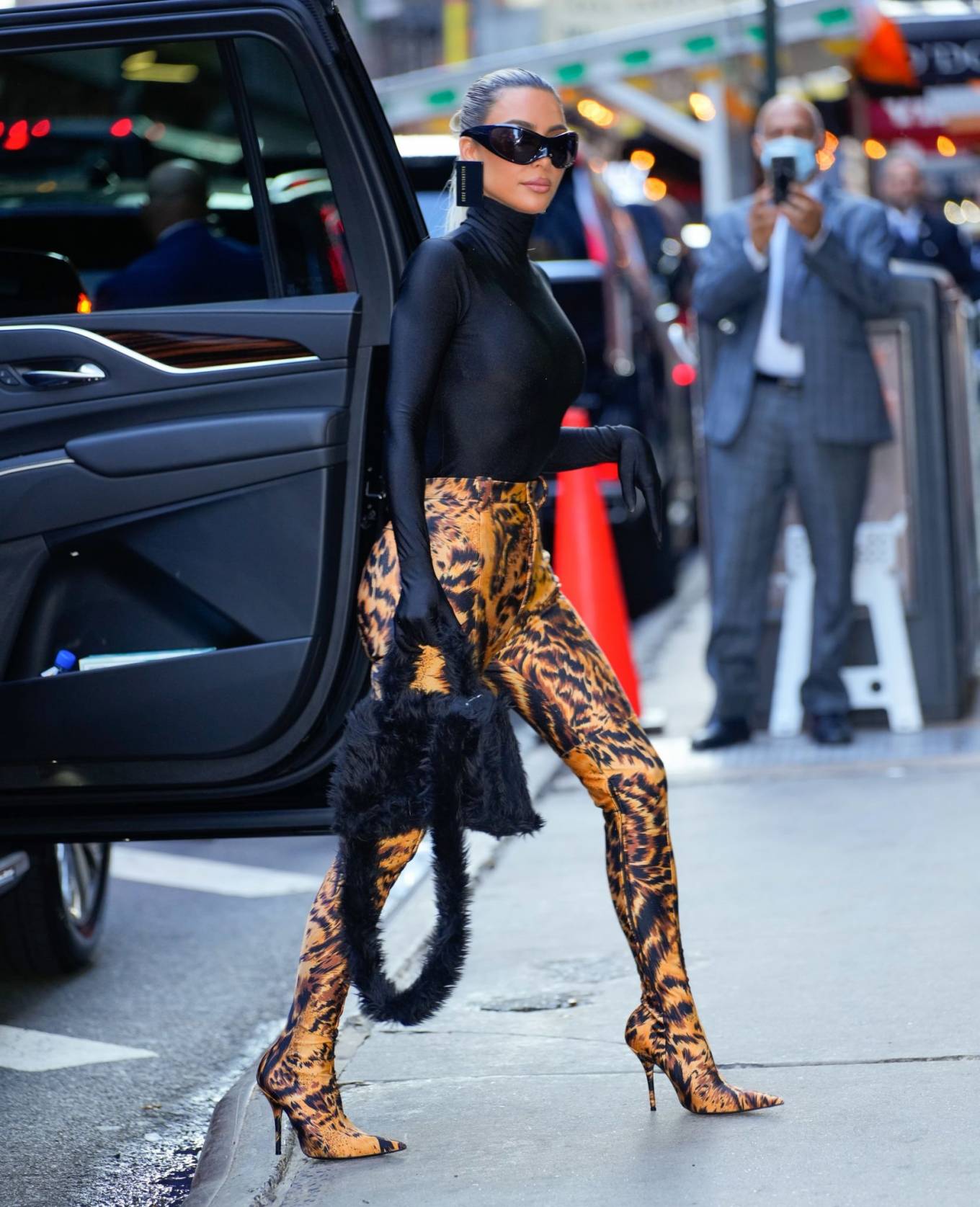 Kim Kardashian 2022 : Kim Kardashian – Pictured outside at GMA in New York City-04