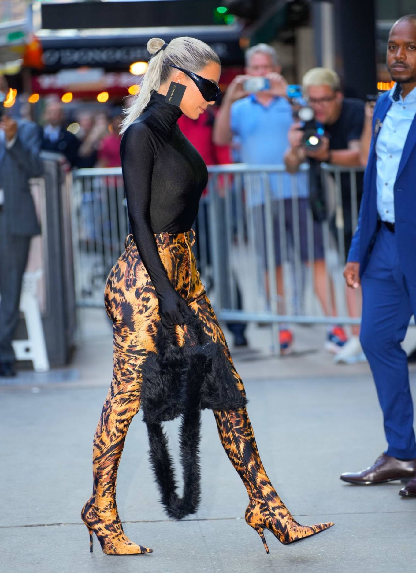 Kim Kardashian 2022 : Kim Kardashian – Pictured outside at GMA in New York City-18