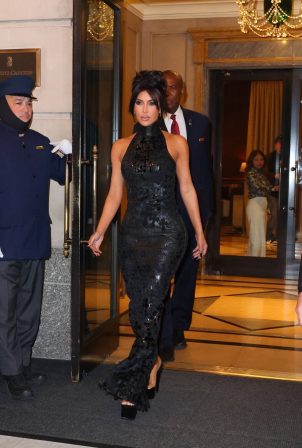 Kim Kardashian - Seen at CFDA Fashion Awards in NYC