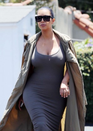 Kim Kardashian - Shopping in West Hollywood