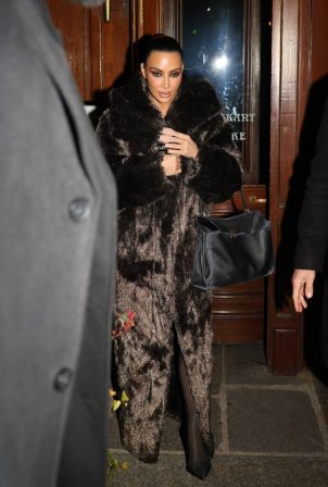Kim Kardashian - Steps out at night during Paris Fashion Week