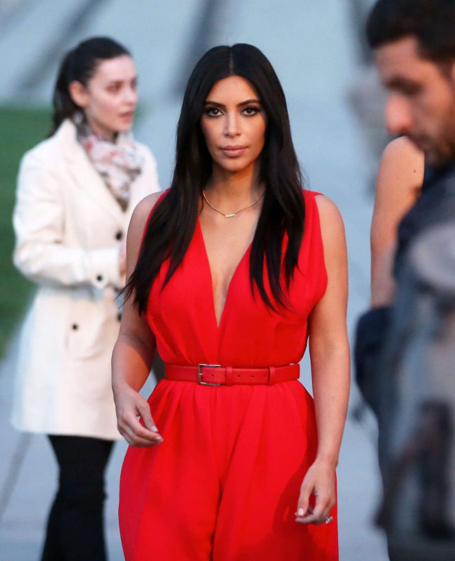 Kim Kardashian - Visiting the Armenian Genocide Memorial in Yerevan
