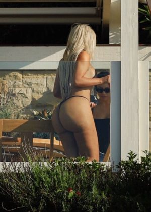Kim Kardashian with Stephanie - Hot in Bikini on the beach  in Malibu