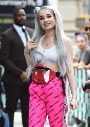 Kim Petras - Arrives at the AOL Build Series in New York City