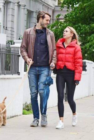 Kimberley Garner - With mystery man out in London's Notting Hill