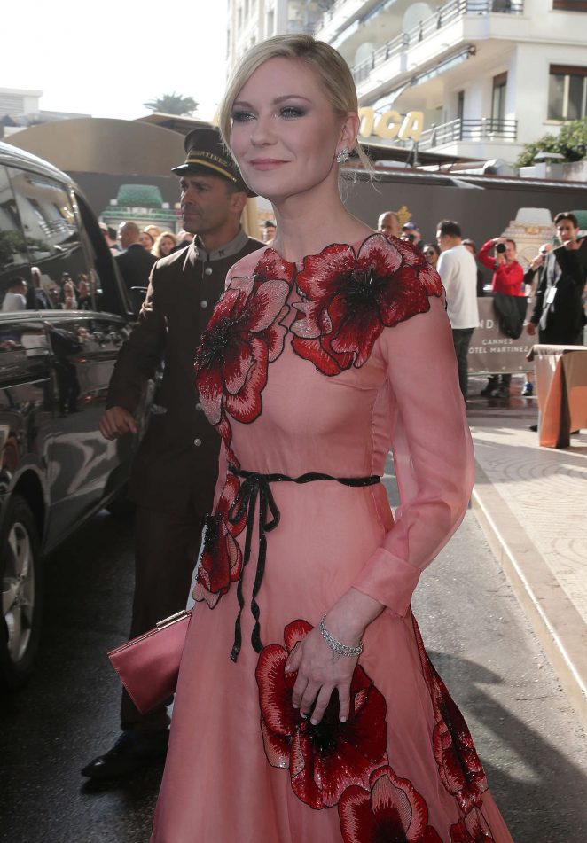 Kirsten Dunst - Leaving Hotel Martinez in Cannes