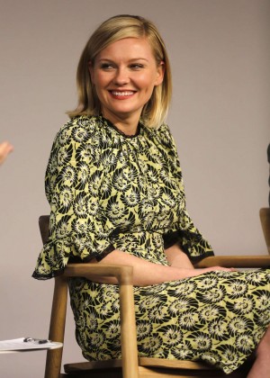 Kirsten Dunst - 'Midnight Special' actors during special for Apple Store in NY