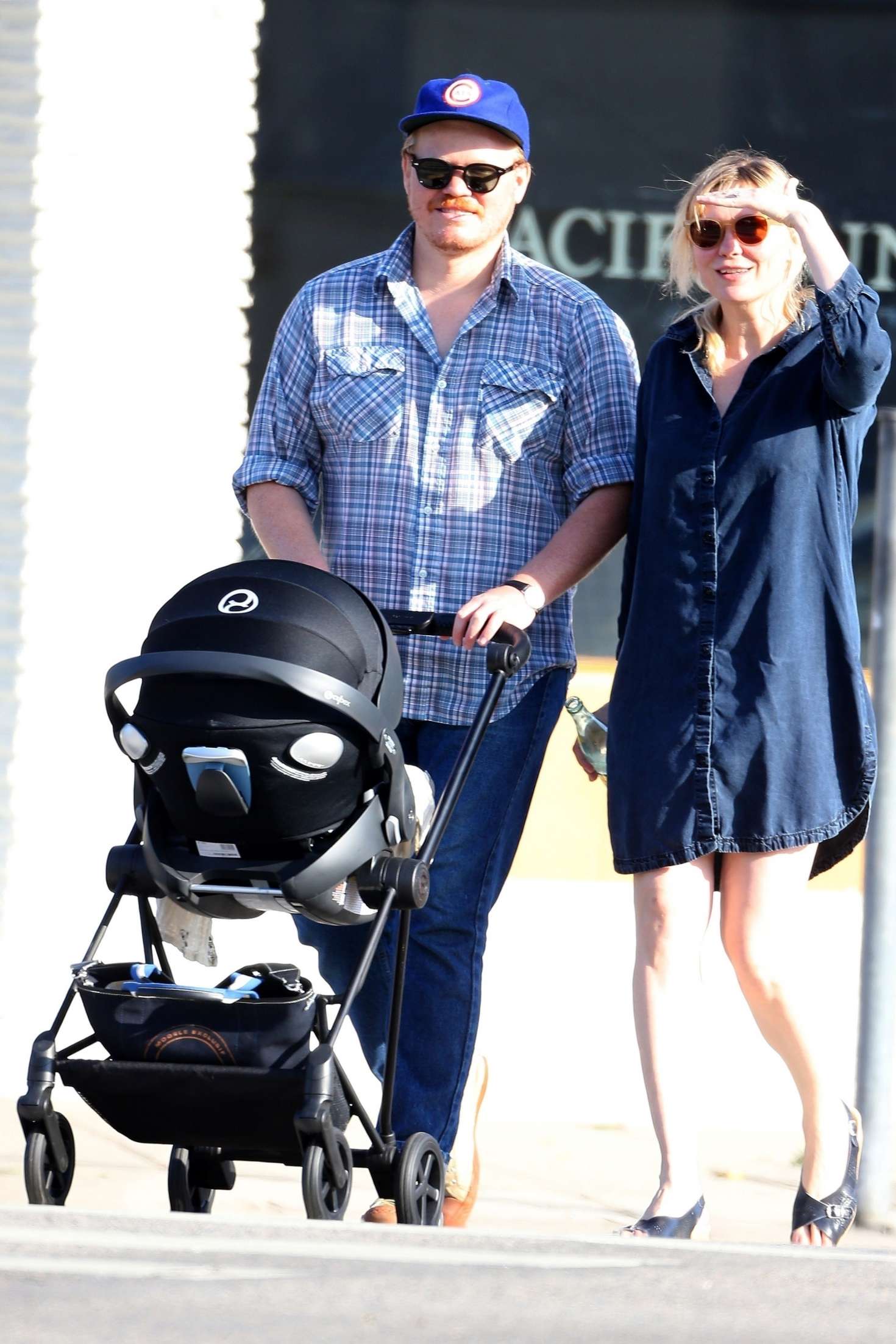 Kirsten Dunst with her newborn son Ennis 01 GotCeleb