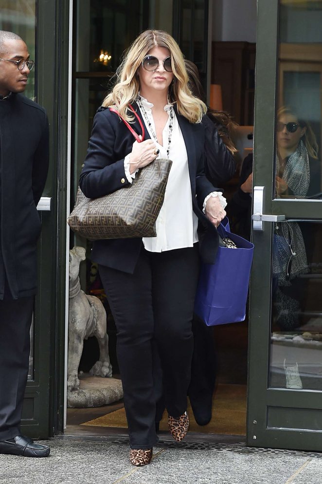 Kirstie Alley Shopping in New York City