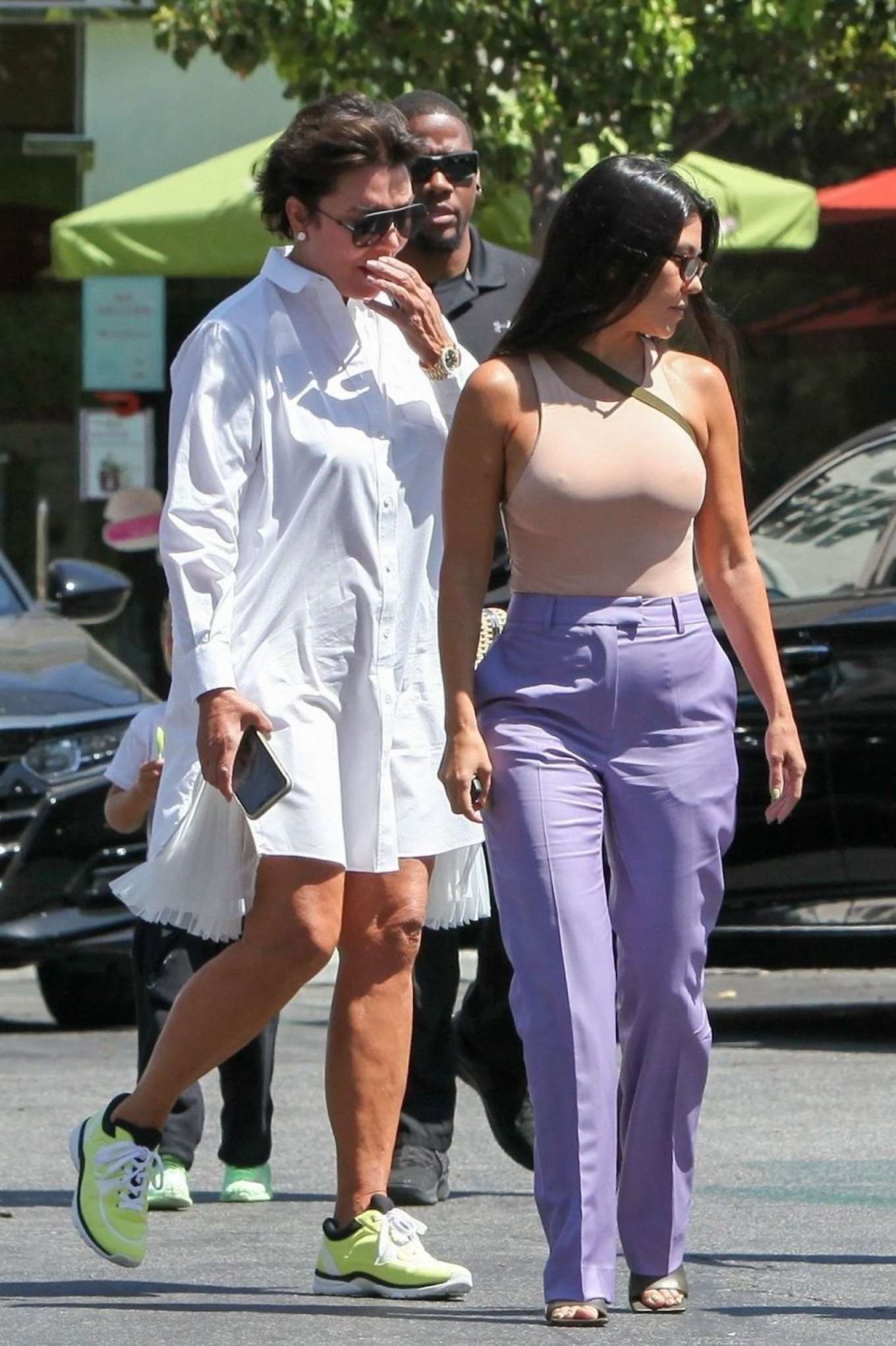 Kourtney Kardashian And Kris Jenner â€“ Spotted While Out In Calabasas