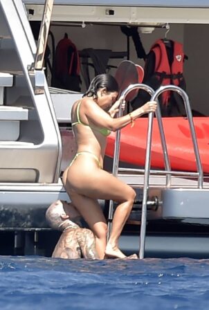 Kourtney Kardashian - In a bikini with her boyfriend Travis Barker in Portofino