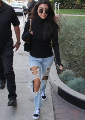 Kourtney Kardashian - Leaving Il Pastaio in Beverly Hills