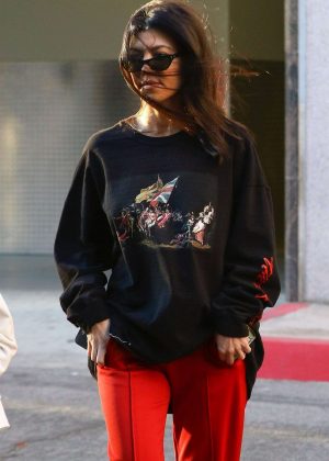 Kourtney Kardashian - Out and about in Calabasas