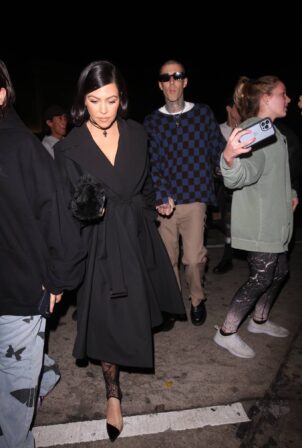 Kourtney Kardashian - Out to dinner at Craig's in West Hollywood