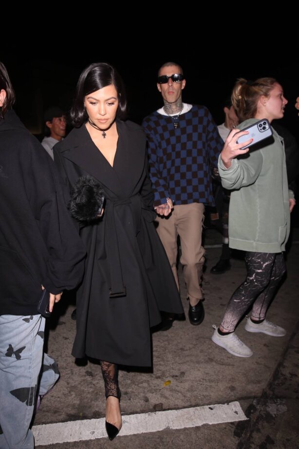 Kourtney Kardashian - Out to dinner at Craig's in West Hollywood