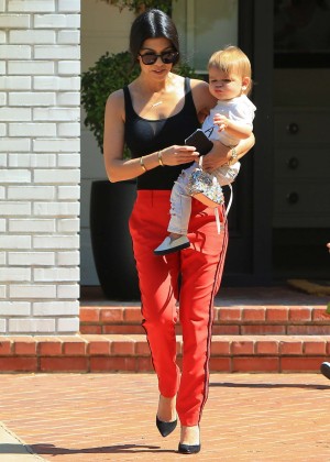 Kourtney Kardashian - Out with her children in Beverly Hills