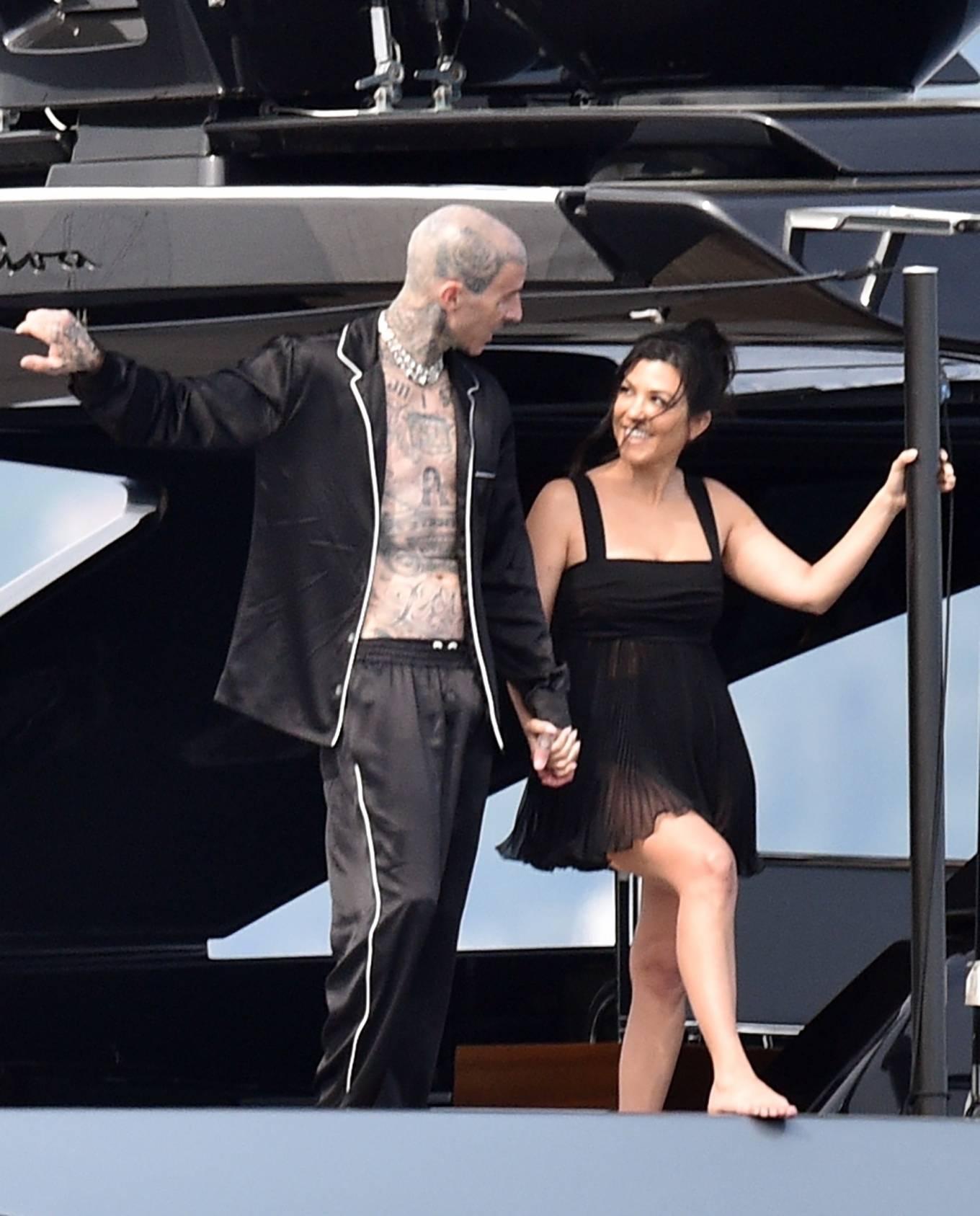 Kourtney Kardashian 2022 : Kourtney Kardashian – With Travis Barker on their boat in Portofino-02