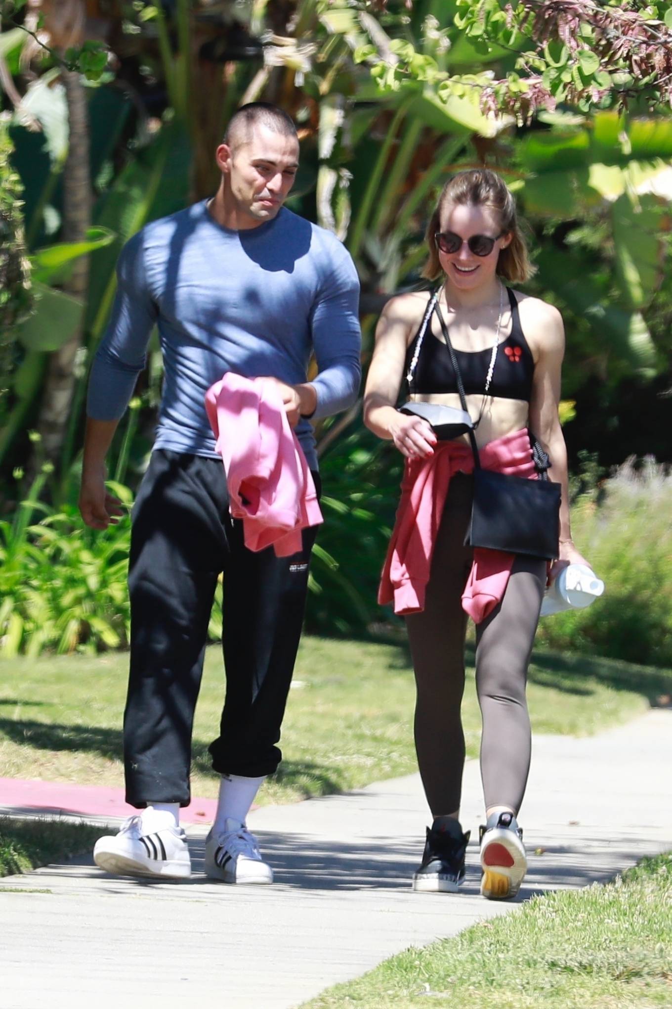Kristen Bell 2021 : Kristen Bell – Arrives at gym in Los Feliz-12