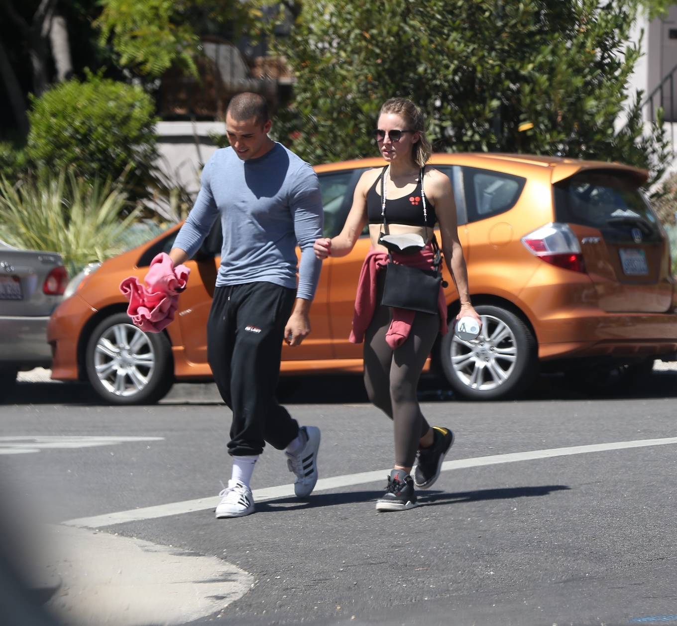 Kristen Bell 2021 : Kristen Bell – Arrives at gym in Los Feliz-18