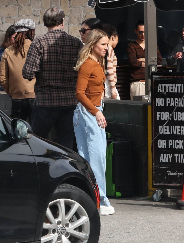 Kristen Bell - Dives into 'Shiksa' production at Hollywood's 3rd Base Bar