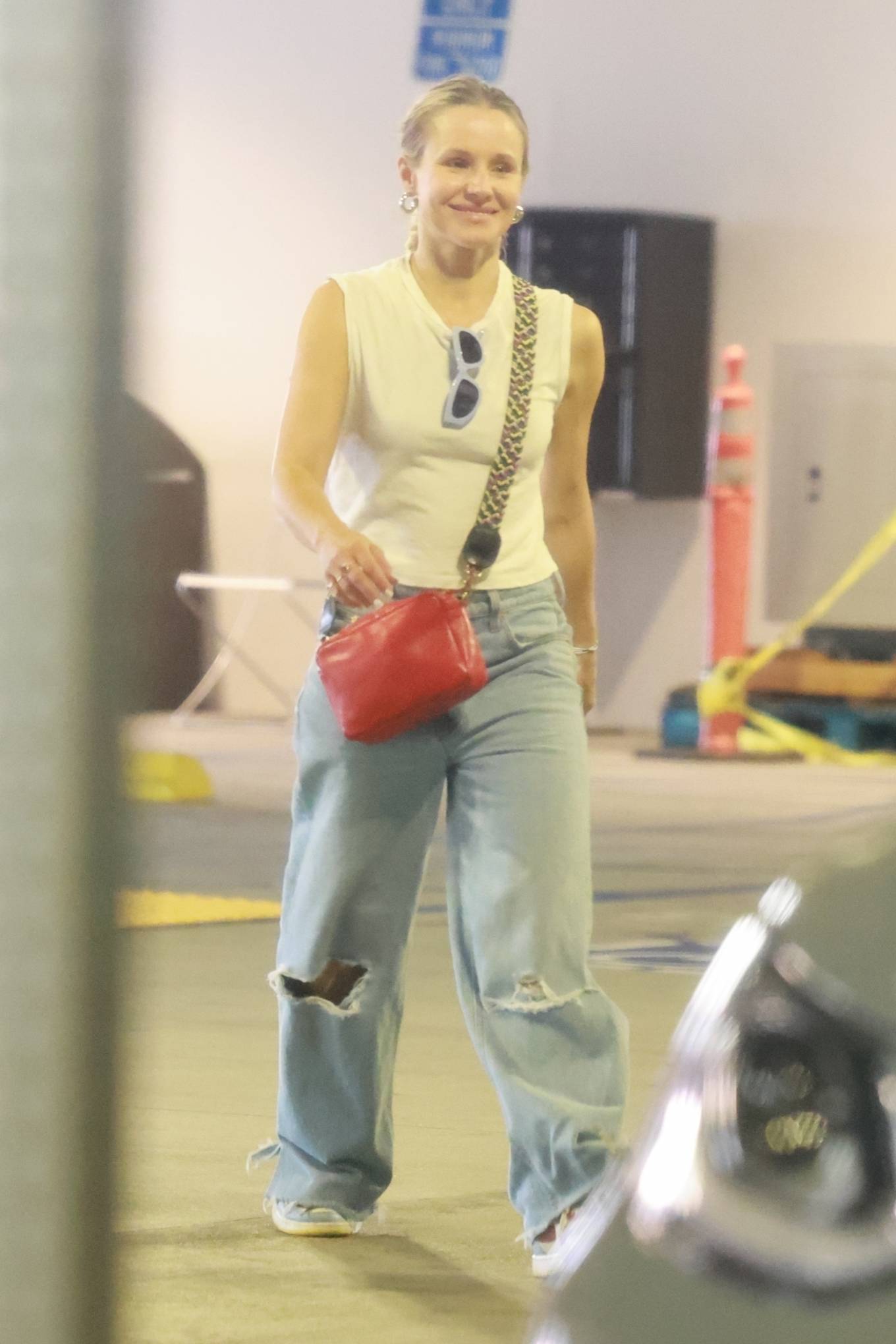 Kristen Bell - is spotted leaving Target in Los Angeles