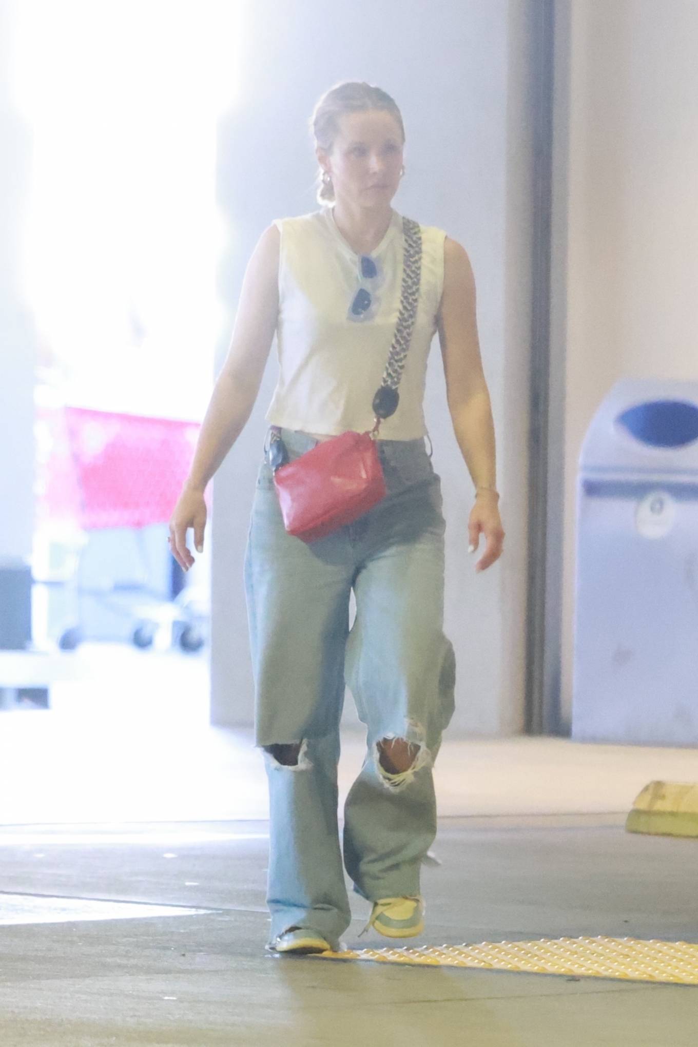Kristen Bell 2022 : Kristen Bell – is spotted leaving Target in Los Angeles-08