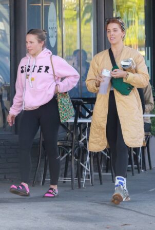 Kristen Bell - Seen after workout at Los Feliz