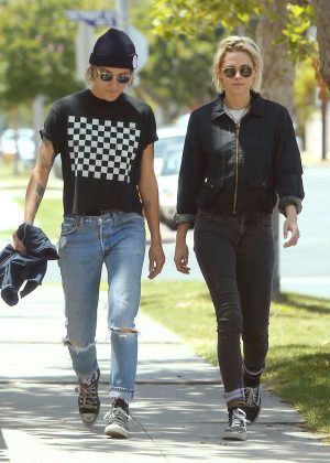 Kristen Stewart and Alicia Cargile Out in Los Angeles