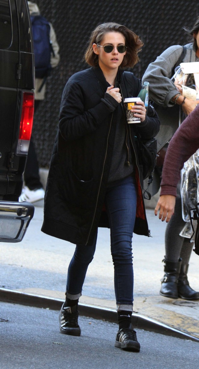 Kristen Stewart - Arriving On the set of the new Woody Allen movie in NYC