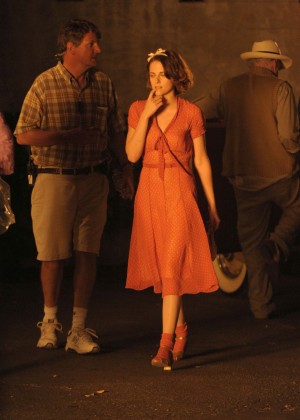 Kristen Stewart as Theresa on the Set of Woody Allen Movie in West Hollywood