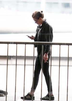 Kristen Stewart at the airport in Paris