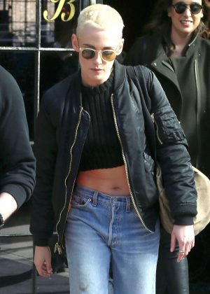 Kristen Stewart in Jeans Leaving her hotel in New York