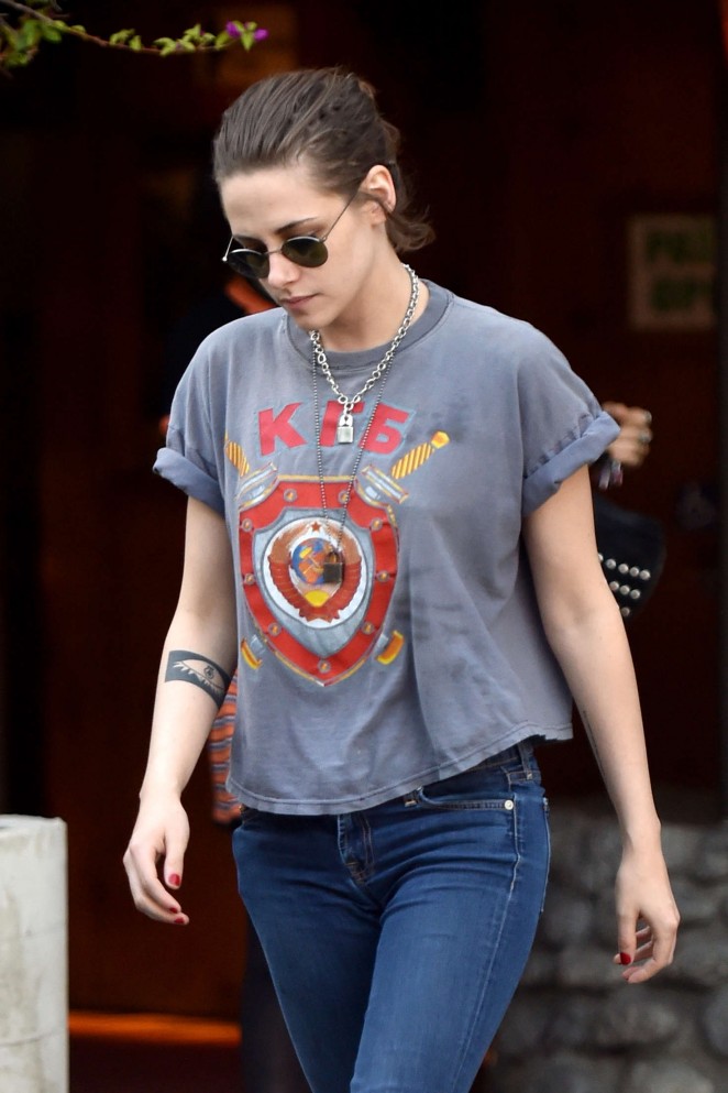 Kristen Stewart in Jeans Leaves Lucy's El Adobe Cafe in Hollywood