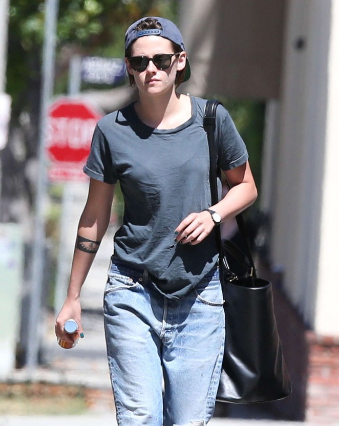 Kristen Stewart in jeans Out and about in Beverly Hills