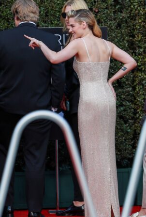 Kristen Stewart - Seen arriving at 2022 Critics Choice Awards in Los Angeles