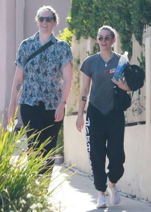 Kristen Stewart - Spotted leaving a spa with a friend in LA