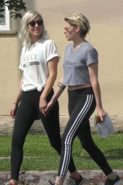 Kristen Stewart - Takes a walk with her girlfriend Dylan Meyer in Los Feliz