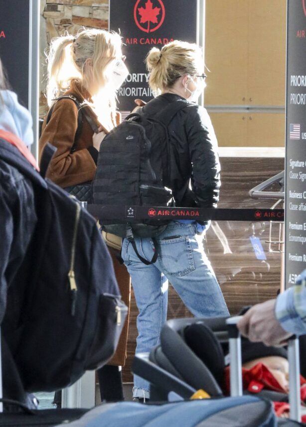 Kristen Stewart - With Dylan Meyer seen at airport in Vancouver