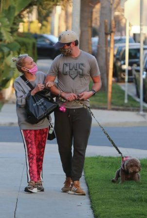 Kristin Chenoweth - With boyfriend Josh Bryant out in Beverly Hills
